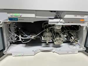 HPLC Agilent Technologies 1290 Infinity II Series
