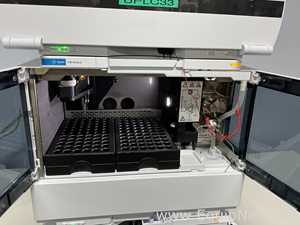 HPLC Agilent Technologies 1290 Infinity II Series
