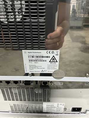 HPLC Agilent Technologies 1290 Infinity II Series