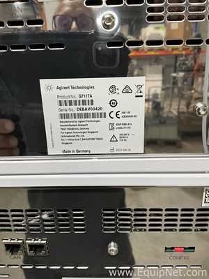 HPLC Agilent Technologies 1290 Infinity II Series