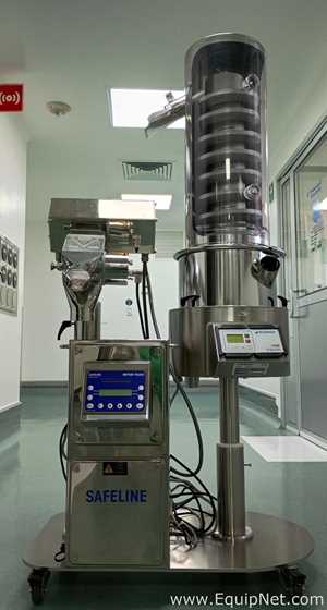 Kramer AG C820 Tablet Deduster with Mettler Toledo Safeline Metal Detector