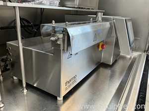 Thermo Fisher Pharma 11 HME Twin-Screw Extruder
