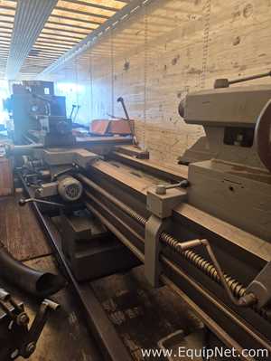 Summit 28 x 160 Heavy-Duty Manual Engine Lathe
