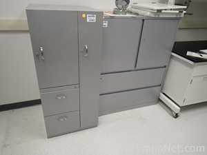 Los aus 9 Lagerschrank  