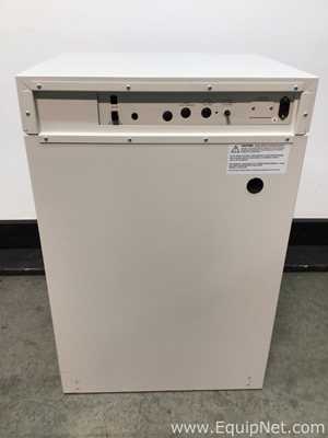 Fisher Scientific 3530 Isotemp CO2 Incubators