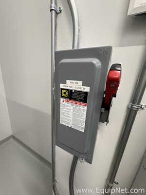 Carrier Industrial Refrigeration Unit/Air Conditioner with Safety Switch, Monitor and Control Panel