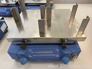 lote de  4 Agitador IKA KS 130 Basic