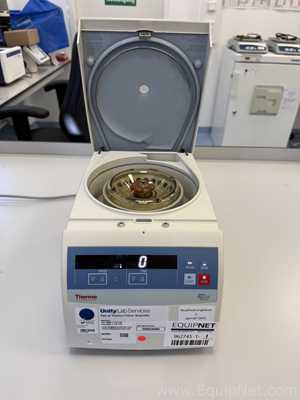 Thermo Fisher Scientific Heraeus Pico 17 Laboratory Centrifuge