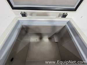 Yamato YK205ULT Freezer