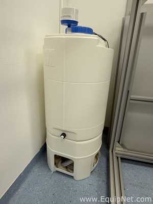 Millipore Elix Advantage 5 Water Purification System