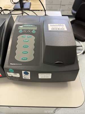 Lote de 3 Espectrofotómetro Spectronic Genesys 20