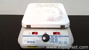 Thermo Scientific Super-Nuova Multi-Place SP135935Q Digital Stirring Hot Plate