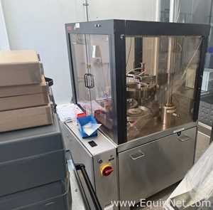 Máquina Encapsuladora y Llenadora de Cápsulas Bosch GKF 1500
