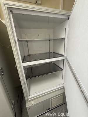 Panasonic MDF-U76V-PE 728L Ultra-Low Temperature Upright -80C Freezer