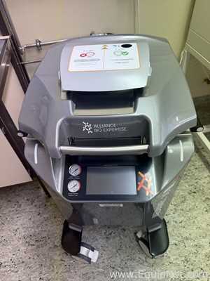 Autoclave Vertical con Agitador Alliance Bio Expertise Mediawell 30