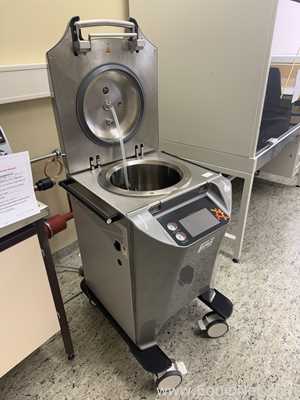 Autoclave Vertical con Agitador Alliance Bio Expertise Mediawell 30