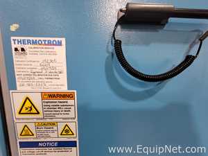 Câmara Ambiental e de Estabilidade Thermotron SM-8S-8200