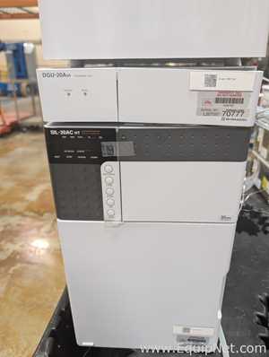 Lot of Shimadzu HPLC Components
