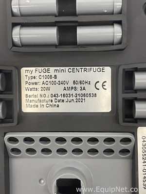 Centrífuga para Laboratórios Benchmark  C1008-B