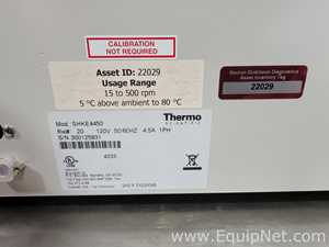 Thermo Scientific SHKE4450 MaxQ 4450 Incubating Orbital Shaker