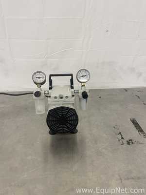 Bomba a Vácuo Welch 2522B-01