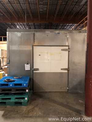 Walk in Cooler  Complete With Chiller 12 Foot X 22 Foot