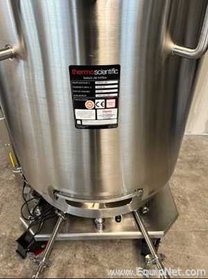 Mezclador Thermo Scientific SUM0200