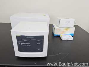 Agilent Technologies Cary 8454 Spectrophotometer