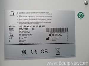 Manejadora de Líquidos Tecan Instrument Fluent 480