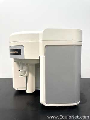 Invitrogen AFC2 Attune NxT Acoustic Focusing Cytometer