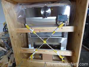 Misturador Pall Biotech LevMixer LM2000BCMA003-B4A With Drive and Top