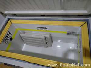 Freezer Nuaire NU-6501G