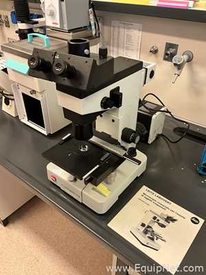 Microscópio Leitz Fluovert FS