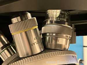 Microscópio Leitz Fluovert FS