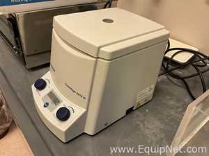 Centrífuga para laboratorio Eppendorf 5415 D