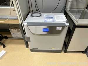 Agitador Eppendorf New Brunswick S41i
