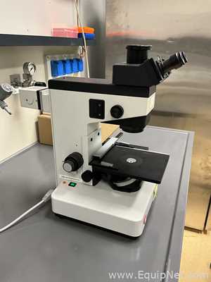 Microscópio Leitz Labovert FS