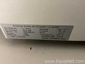 Centrífuga para Laboratórios Heraeus Megafuge 2.0R