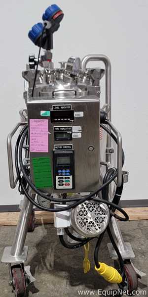 DCI 35 Liter Stainless Steel Reactor Tank with Panel Control
