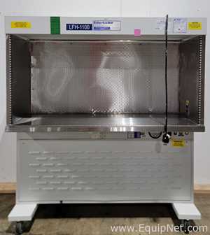 The Baker Company EG-5252 Laminar Flow Cabinet