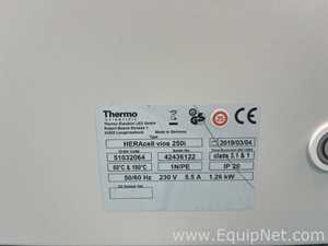 Thermo Scientific HERAcell Vios 250i CO2 Incubator-Bottom