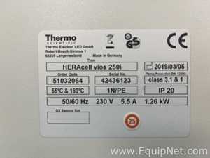 Thermo Scientific HERAcell Vios 250i CO2 Incubator-Top