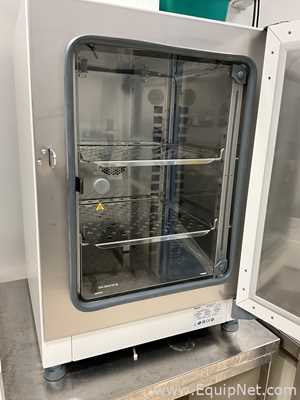 Thermo Scientific Heratherm IMH60-S 60 Litre Laboratory Incubator
