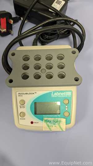 Labnet International D0100-230V Accublock Mini Dry Bath