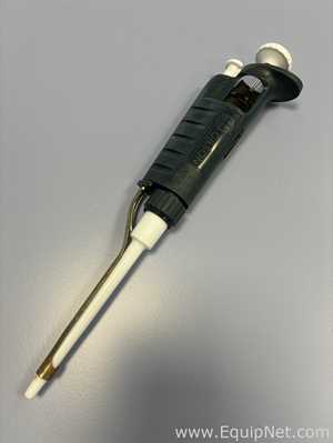 Gilson Pipetman P200, 50-200 uL Pipettor