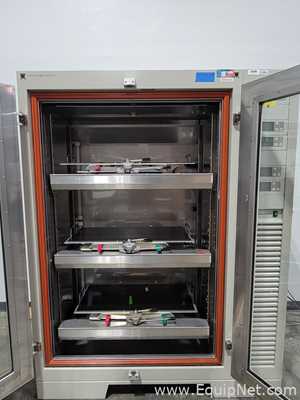 Kuhner Climo-Shaker ISF4-XC Incubator Shaker