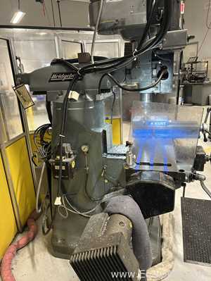 Fresadora vertical Bridgeport Series 1