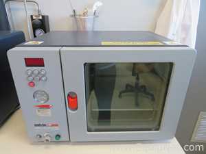 Salvis Lab Vacucenter VC 20 Bench Top Vacuum Oven