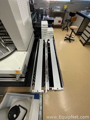 Beckman Coulter Biomek Nx Mc Liquid Handler with Thermo Scientific Cytomat Microplate Hotel