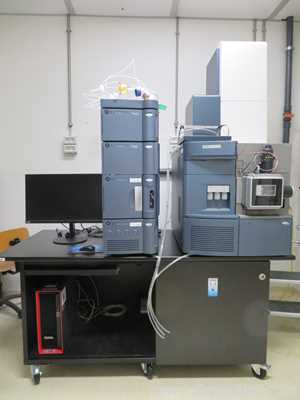 Waters Corporation Xevo G2-XS QTof Mass Spectrometer With Waters Acquity H Class Plus UPLC System